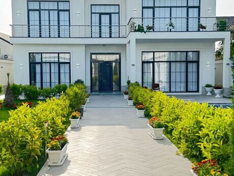5 otaqlı həyət evi/bağ evi - Mərdəkan q. - 350 m²