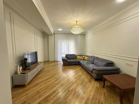3 otaqlı yeni tikili - Ağ şəhər q. - 130 m²