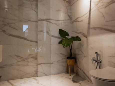 4 otaqlı həyət evi/bağ evi - Bilgəh q. - 380 m²