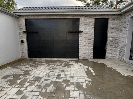 5 otaqlı həyət evi/bağ evi - Buzovna q. - 380 m²