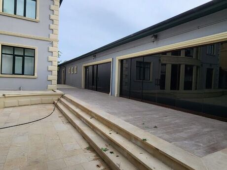 5 otaqlı həyət evi/bağ evi - Mərdəkan q. - 400 m²