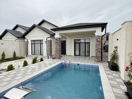 4 otaqlı həyət evi/bağ evi - Şağan q. - 150 m²