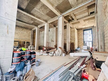 Obyekt - Ağ şəhər q. - 175 m²