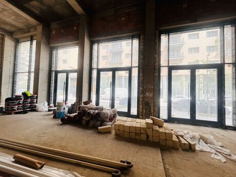 Obyekt - Ağ şəhər q. - 175 m²