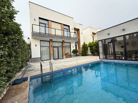 4 otaqlı həyət evi/bağ evi - Mərdəkan q. - 300 m²