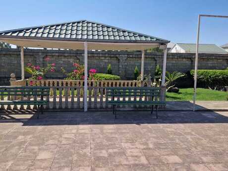 4 otaqlı həyət evi/bağ evi - Nardaran q. - 200 m²