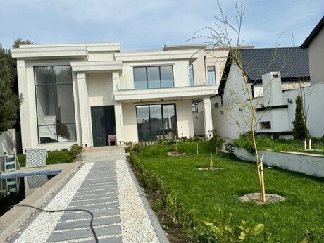 3 otaqlı həyət evi/bağ evi - Şüvəlan q. - 200 m²