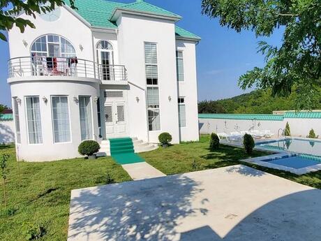 3 otaqlı həyət evi/bağ evi - Mərdəkan q. - 200 m²