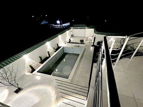 3 otaqlı həyət evi/bağ evi - Mərdəkan q. - 200 m²
