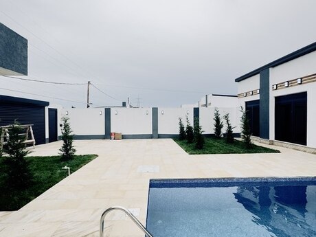 4 otaqlı həyət evi/bağ evi - Mərdəkan q. - 140 m²