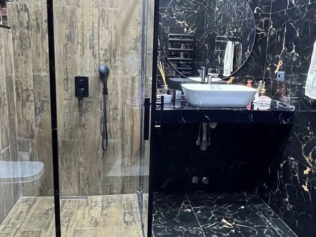 House with Garden, Villa For Rent