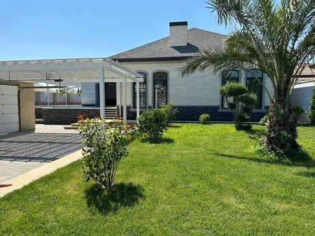 4 otaqlı həyət evi/bağ evi - Bilgəh q. - 260 m²