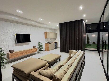 5-комн. дом/дача - пос. Бильгях - 358 м²
