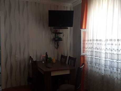 4 otaqlı həyət evi/bağ evi - Badamdar q. - 200 m²