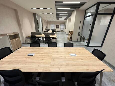 2 otaqlı ofis - Ağ şəhər q. - 170 m²
