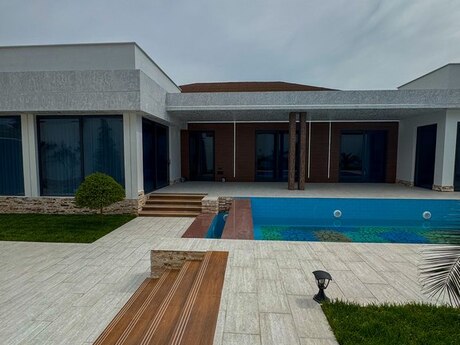5 otaqlı həyət evi/bağ evi - Mərdəkan q. - 230 m²