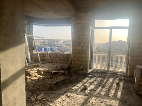 6-комн. дом/дача - пос. Нардаран - 290 м²