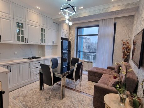 3 otaqlı yeni tikili - Nəriman Nərimanov m. - 124 m²