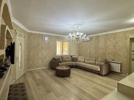 4 otaqlı köhnə tikili - İçəri Şəhər m. - 115 m²