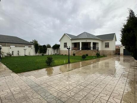 4 otaqlı həyət evi/bağ evi - Buzovna q. - 130 m²
