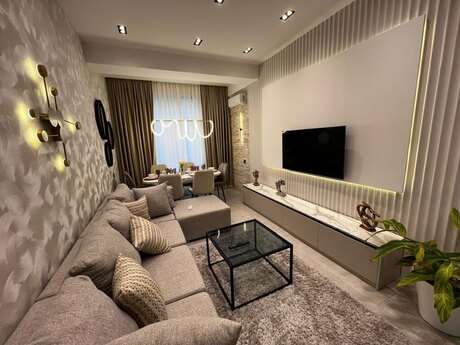 2-room apartment for rent, 75 m², Nəsimi: 1 200 ₼/mo 2
