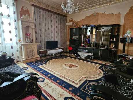 5 otaqlı köhnə tikili - Sahil m. - 220 m²