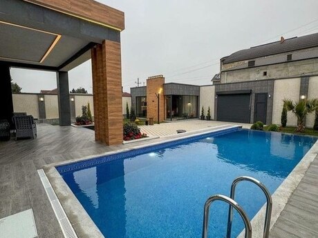 4 otaqlı həyət evi/bağ evi - Mərdəkan q. - 240 m²