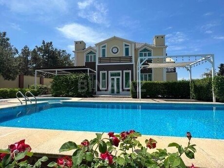 5 otaqlı həyət evi/bağ evi - Mərdəkan q. - 350 m²