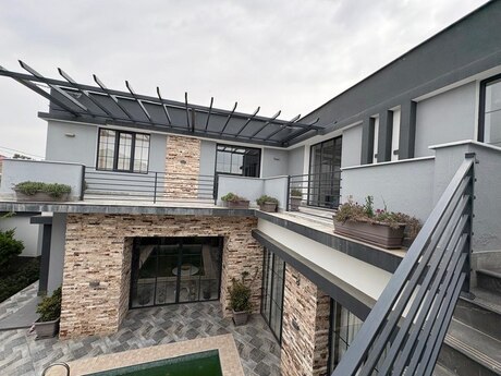 6-комн. дом/дача - пос. Мардакан - 500 м²
