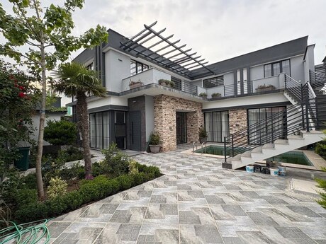 6-комн. дом/дача - пос. Мардакан - 500 м²