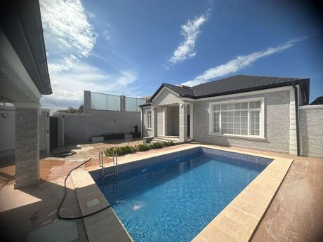 4 otaqlı həyət evi/bağ evi - Novxanı q. - 190 m²