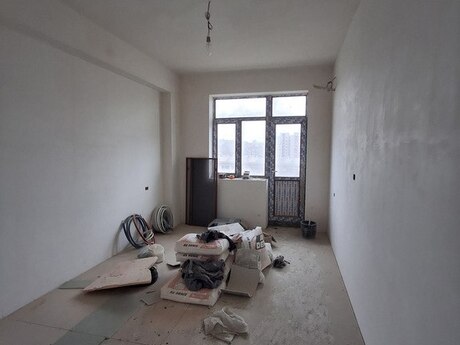 5 otaqlı həyət evi/bağ evi - Nəsimi m. - 374 m²