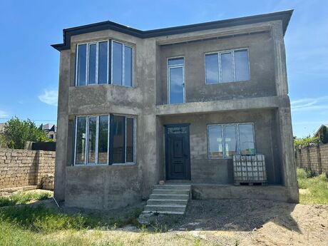 5 otaqlı həyət evi/bağ evi - Novxanı q. - 160 m²