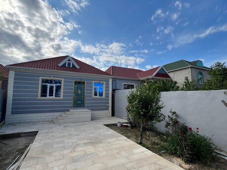 3 otaqlı həyət evi/bağ evi - Yeni Ramana q. - 100 m²