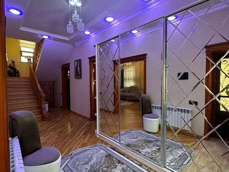 5 otaqlı həyət evi/bağ evi - Bakıxanov q. - 283.9 m²