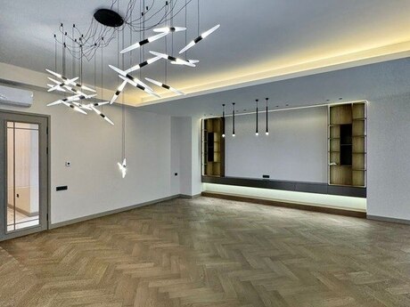 4 otaqlı yeni tikili - 28 May m. - 200 m²