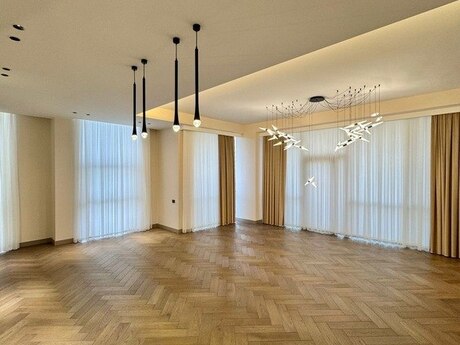 4 otaqlı mənzil, 200 m², 28 May: 970 000 ₼ 5