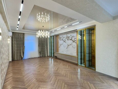4 otaqlı yeni tikili - Nəsimi r. - 245 m²