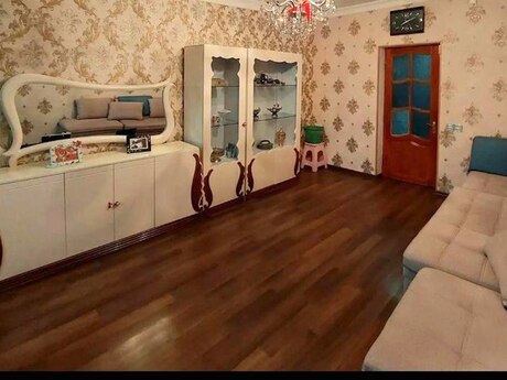 3 otaqlı mənzil, 70 m², Neftçilər: 180 000 ₼ 5
