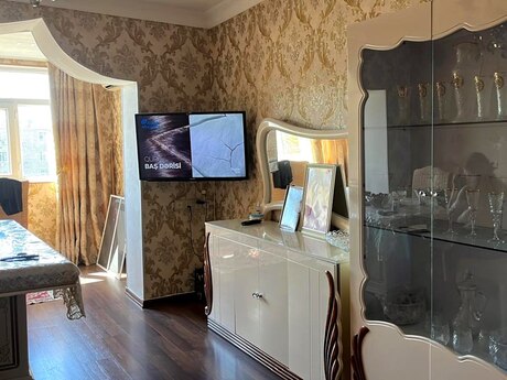 3 otaqlı mənzil, 70 m², Neftçilər: 180 000 ₼ 2