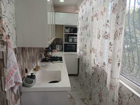 2-комн. вторичка - м. Мемар Аджеми - 45 м²