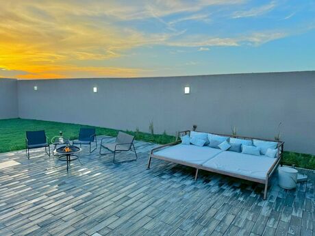 7 otaqlı həyət evi/bağ evi - Mərdəkan q. - 600 m²