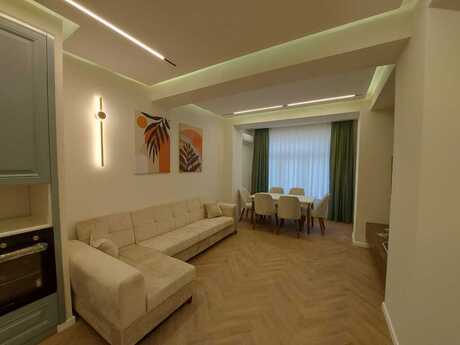 2 otaqlı yeni tikili - 8 Noyabr m. - 80 m²