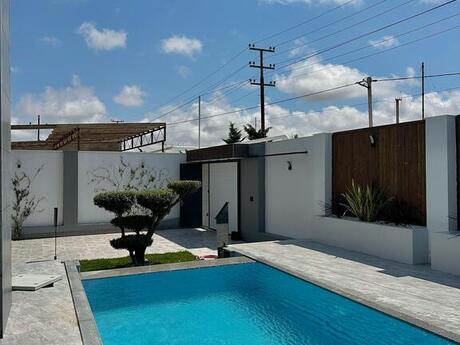 5 otaqlı həyət evi/bağ evi - Şüvəlan q. - 250 m²