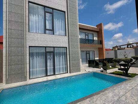 5 otaqlı həyət evi/bağ evi - Şüvəlan q. - 250 m²
