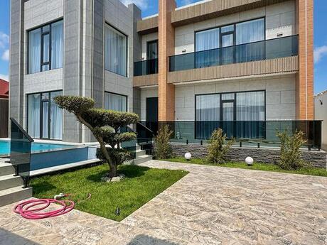 5 otaqlı həyət evi/bağ evi - Şüvəlan q. - 250 m²