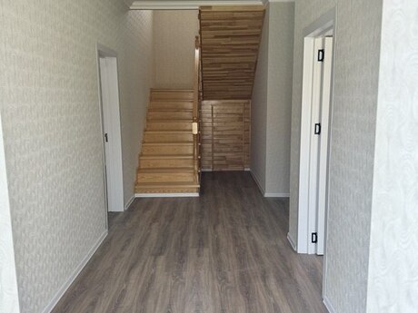 6 otaqlı həyət evi/bağ evi - Masazır q. - 192 m²