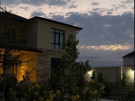 5 otaqlı həyət evi/bağ evi - Pirşağı q. - 250 m²