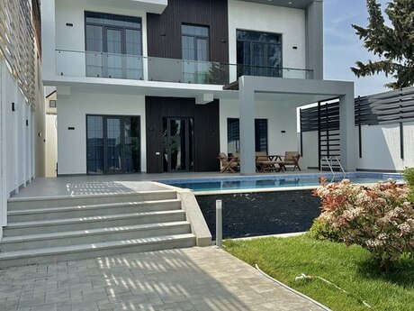 5 otaqlı həyət evi/bağ evi - Mərdəkan q. - 250 m²
