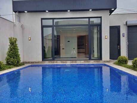 4 otaqlı həyət evi/bağ evi - Mərdəkan q. - 180 m²